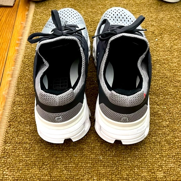 Cloudswift - On Cloud running size 6 US, EU 37. Like New - Picture 4 of 8